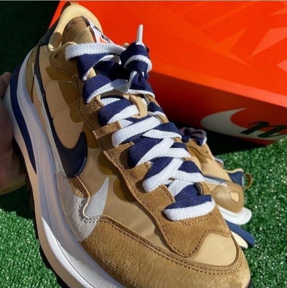 Nike x Sacai Vaporwaffle "Sesame Blue" - Picture 2 of 8